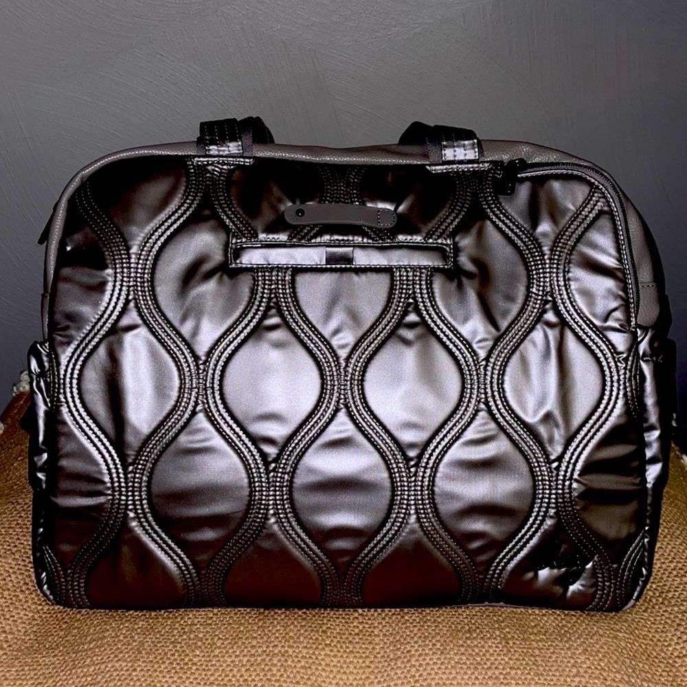 METALLIC AVIATOR TOTE!!!!!!Never Used😍🤍😍NWOT🤍💎🤍💎🤍